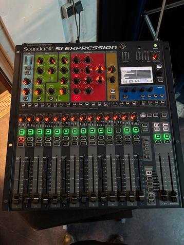 Soundcraft SI expression mengtafel mixer beschikbaar voor biedingen