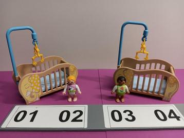 Playmobil Poppetjes Bed Baby Ziekenhuis Onderdelen  2.75 beschikbaar voor biedingen