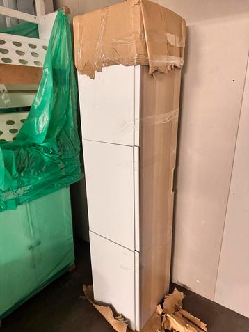 Tv meubel - Modern design beschikbaar voor biedingen