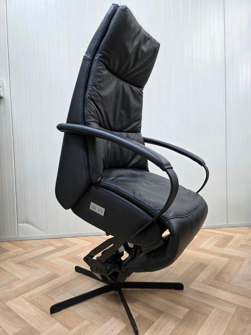 Prominent humberto craft zwart leer ACCU sta op stoel relax, Huis en Inrichting, Fauteuils, Zo goed als nieuw, Leer, 50 tot 75 cm