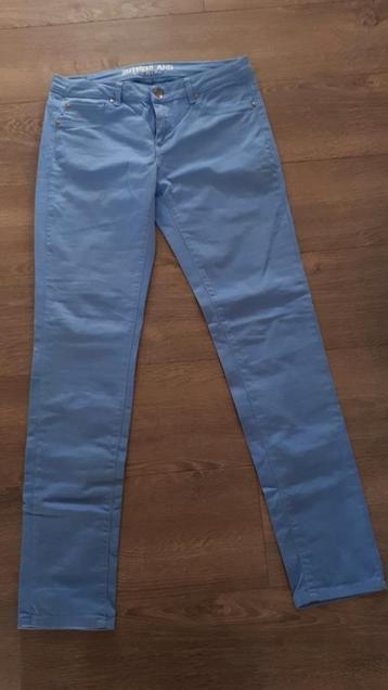 Nieuwe lange spijkerbroek (denim) voor dames beschikbaar voor biedingen