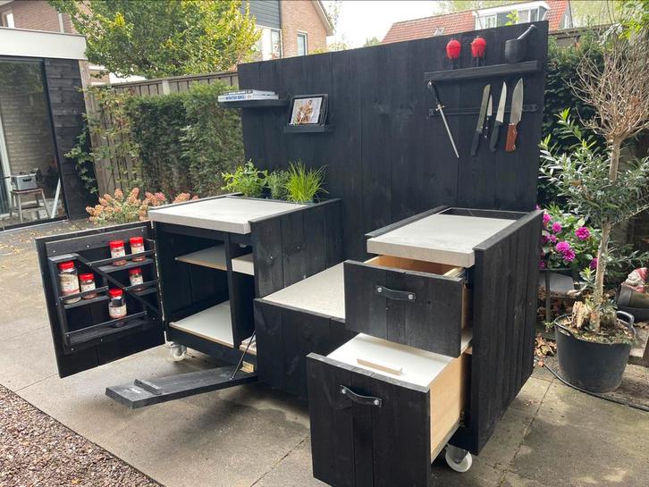 BBQ, Buitenkeuken, Tuin en Terras, Buitenkeukens, Nieuw, Houtskool, Vrijstaand, Ophalen