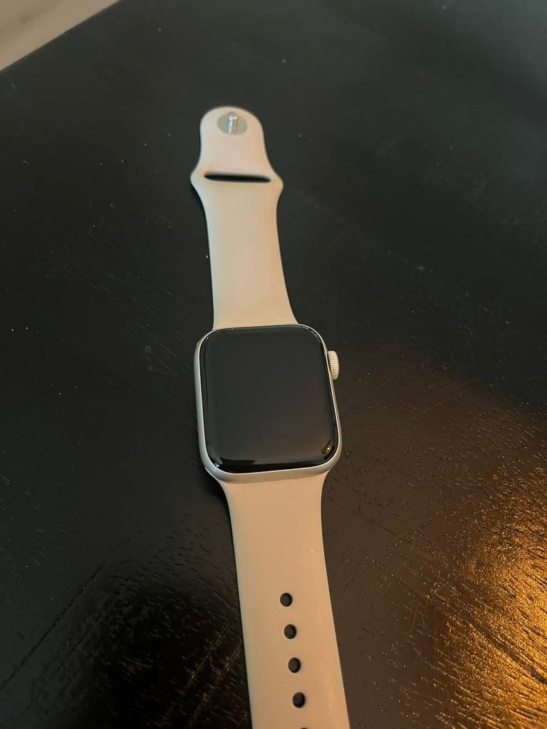 Apple Watch SE,40 mm GPS,Starlight aluminium, Ophalen, IOS, Zo goed als nieuw, Waterdicht