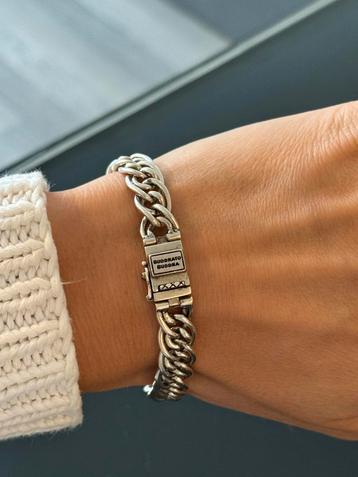 Buddha to buddha armband zilver  beschikbaar voor biedingen