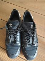 Adidas Sneakers Maat 45, Sport en Fitness, Korfbal, Ophalen of Verzenden, Gebruikt, Schoenen