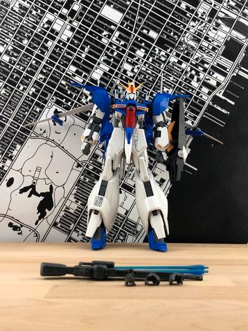 P-Bandai Gundam Lindwurm 1/100 scale RE/100 Modelkit Figure beschikbaar voor biedingen