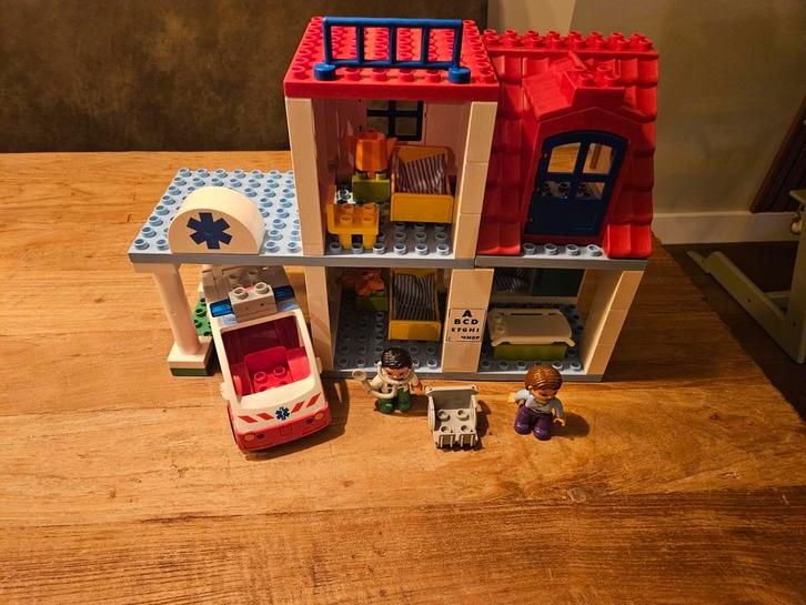 Lego Duplo 5695 Ziekenhuis Compleet, Kinderen en Baby's, Speelgoed | Duplo en Lego, Gebruikt, Duplo, Losse stenen, Ophalen of Verzenden