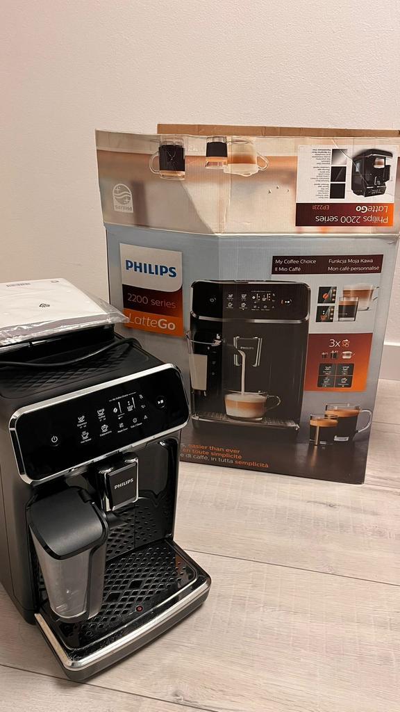 Philips LatteGo 2200 series Volautomatische Espressomachine, Witgoed en Apparatuur, Koffiezetapparaten, Zo goed als nieuw, Koffiebonen