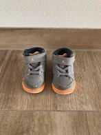 Jordan schoenen grijs/oranje maat 18,5, Kinderen en Baby's, Babykleding | Schoentjes en Sokjes, Schoentjes, Jordan, Ophalen of Verzenden