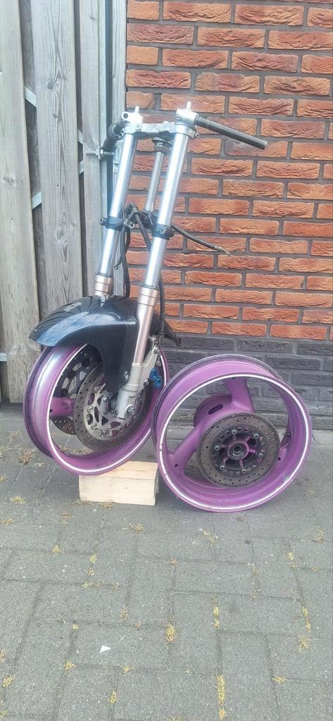 Fzr 600 r voorvork incl voorwiel remklauw remschijven  enz, Motoren, Onderdelen | Yamaha, Ophalen