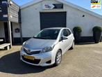 Toyota Yaris 1.3 VVT-i Aspiration, Auto's, Toyota, Euro 5, Gebruikt, 4 cilinders, Bedrijf