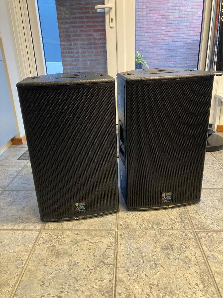 Set DB technologies Dva S10 met Dvx D12, Audio, Tv en Foto, Luidsprekers, Gebruikt, Front, Rear of Stereo speakers, 120 watt of meer