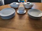 Eet servies wit met zilver rand, Ophalen