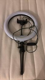 Ringlamp met statief, Ophalen, Zo goed als nieuw, Lamp of Flitsset