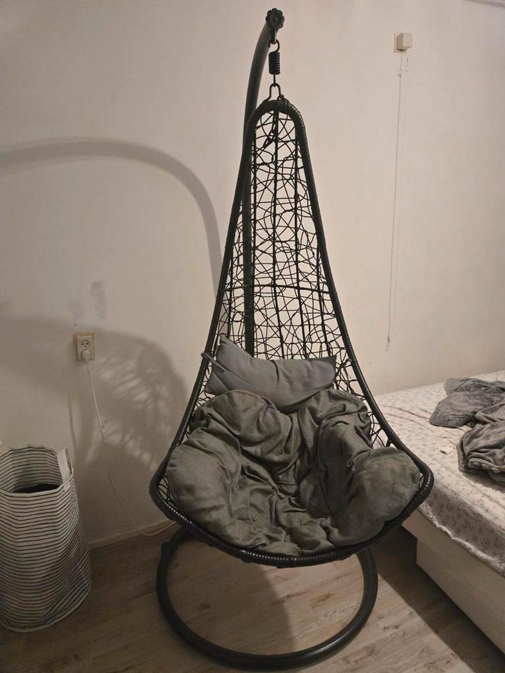 Itratuin Hangstoel -, Huis en Inrichting, Stoelen, Zo goed als nieuw, Eén, Riet of Rotan, Stof, Grijs, Ophalen