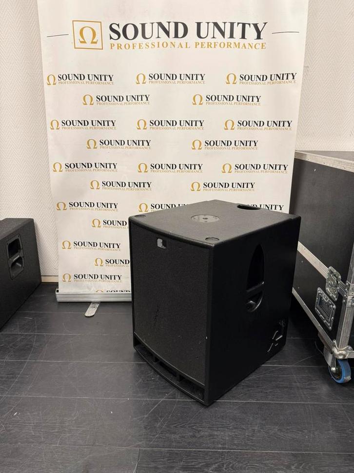 Fohhn Xperience XS-30 Powered Sub, Audio, Tv en Foto, Luidsprekers, Zo goed als nieuw, Front, Rear of Stereo speakers, 120 watt of meer