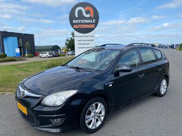 Hyundai I30 CW 2011 * 1.4i i-Drive Cool * LMV * AIRCO * ELEC beschikbaar voor biedingen