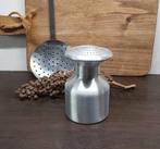 Aluminium zoutstrooier, Gebruikt, ., Ophalen of Verzenden, .