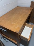 Mooi bureau met stekkerblok - GRATIS!, Huis en Inrichting, Bureaus, Ophalen, Gebruikt, Bureau