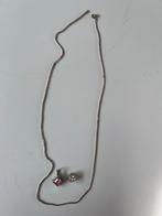 Zilveren ketting met roze & witte steen, Gebruikt, Ophalen of Verzenden, Roze, Met edelsteen