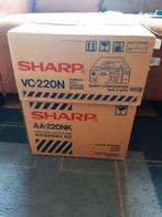Sharp VC-220N Compact Video Cassette Recorder + AA-220NK Acc, Ophalen of Verzenden, Nieuw, Audio
