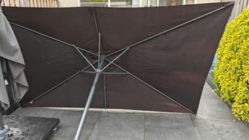 parasol beschikbaar voor biedingen