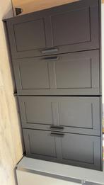 2 kasten, Ophalen, Zo goed als nieuw