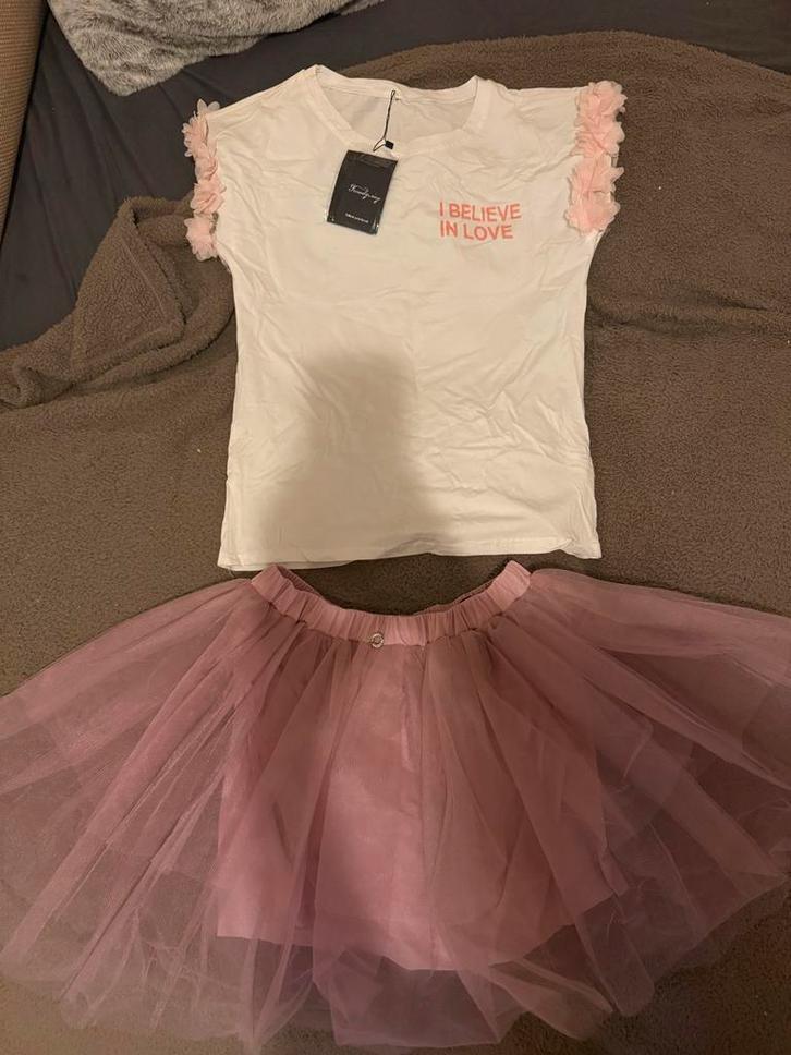 Set Rok & T-shirt Maat M, Kinderen en Baby's, Kinderkleding | Overige, Zo goed als nieuw, Meisje, Ophalen of Verzenden