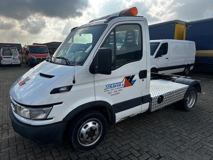Iveco Daily 40C17 3,0 JTD 2005 BE Trekker 10 ton 166pk, Auto's, Bestelauto's, Bedrijf, Te koop, ABS, Startonderbreker, Trekhaak