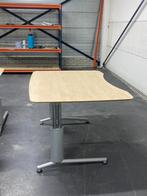 Bureau hoogte verstelbaar 130x96, Ophalen, In hoogte verstelbaar, Gebruikt, Bureau
