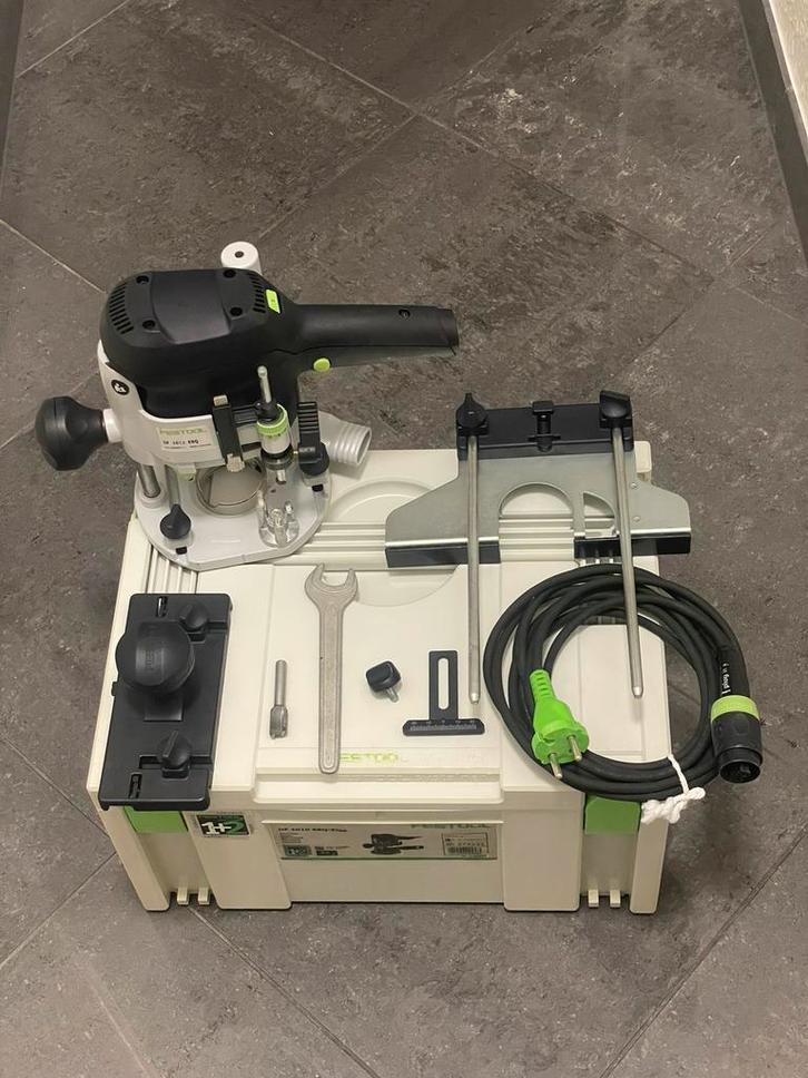 Festool OF 1010 REBQ-Plus Bovenfrees., Doe-het-zelf en Verbouw, Gereedschap | Freesmachines, Zo goed als nieuw, Elektrisch, Bovenfrees