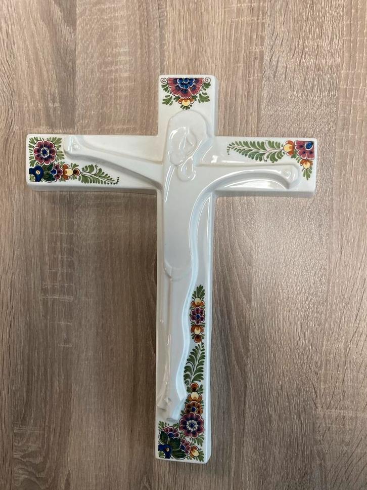 Delfts Blauw Porseleinen Kruisbeeld, Antiek en Kunst, Antiek | Religie, Ophalen of Verzenden