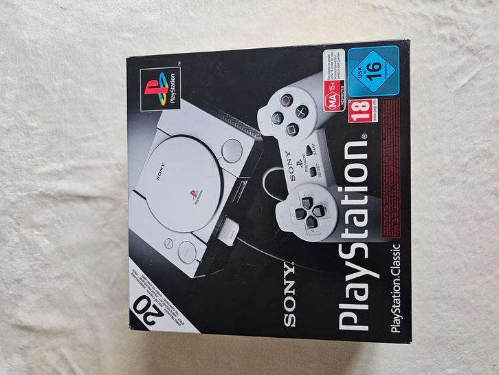 PlayStation Classic Mini NIEUW, Spelcomputers en Games, Spelcomputers | Sony PlayStation 1, Nieuw, Met 2 controllers, Ophalen of Verzenden