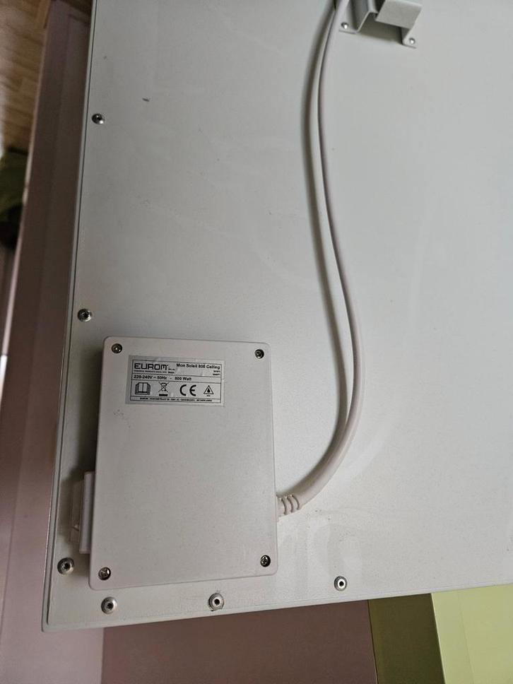 Eurom Infrarood Verwarming 800W, Huis en Inrichting, Kachels, Zo goed als nieuw, Hangend, Overige soorten, Elektrisch, Ophalen