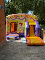 Leuk feestelijk springkussen te huur. 50€ per dag, Ophalen, Zo goed als nieuw, Overige