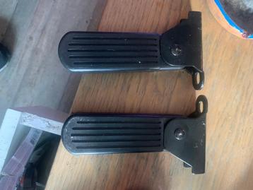 fatbike accesoires  voetsteunjes beschikbaar voor biedingen