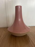 Vaas karwei, Overige kleuren, Aardewerk of Porselein, Ophalen of Verzenden, Zo goed als nieuw