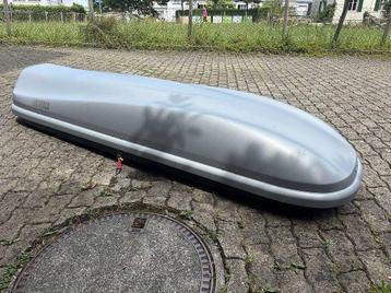 Thule Dakkoffer - Stil & Ruim (220x50x30) beschikbaar voor biedingen