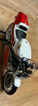 Honda VFR750R Model - Tamiya, Auto, Groter dan 1:32, Ophalen of Verzenden, Zo goed als nieuw