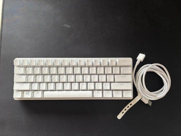 Razer Huntsman Mini White Version, Computers en Software, Toetsenborden, Gebruikt, Qwerty, Bedraad, Gaming toetsenbord, Ophalen of Verzenden