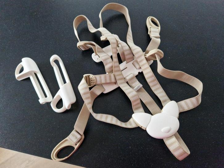 5 punts stokke tuigje tbv tripp trapp / trip trap stoel, Kinderen en Baby's, Kinderstoelen, Gebruikt, Meegroeistoel, Gordel(s)