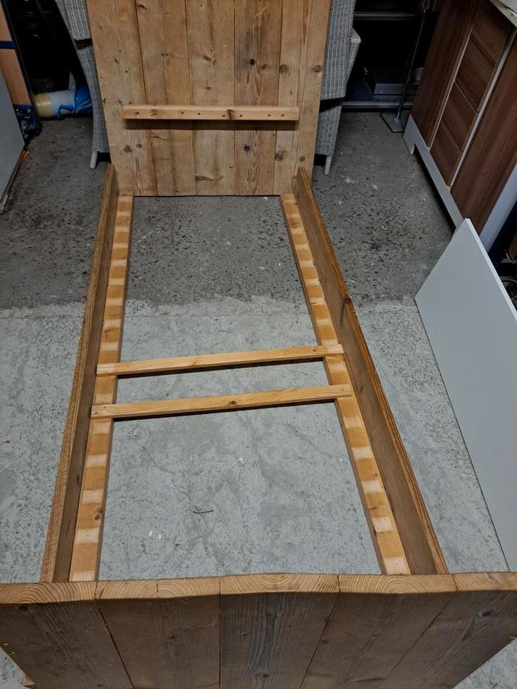 Bed van steigerhout 90x200 cm, Huis en Inrichting, Slaapkamer | Bedden, Gebruikt, Eenpersoons, 90 cm, 200 cm, Steigerhout, Ophalen of Verzenden