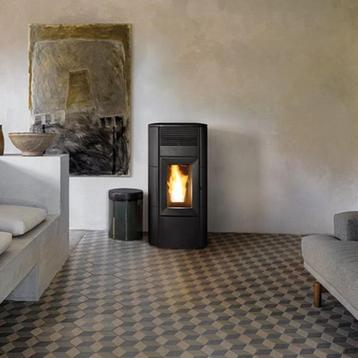 Pelletkachel MCZ Ego Air M3 ZWART AANBIEDING   beschikbaar voor biedingen