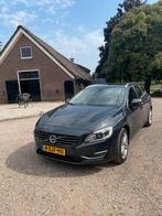 Volvo V60 D6 215pk Plug-in Hybrid 2014 Grijs, 1849 kg, Zwart, Particulier, Dealer onderhouden