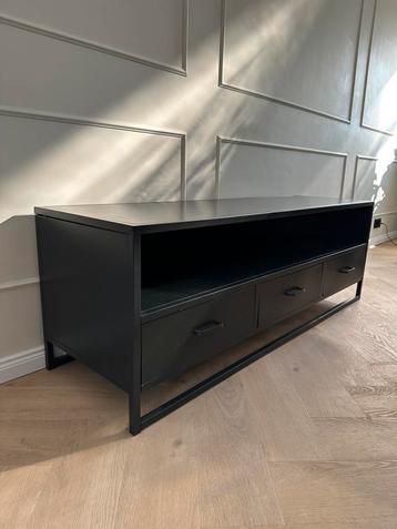 Tv meubel leenbakker zwart mat glans 145 x 45 x 50