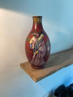 Vintage Chinese vaas met dame, Antiek en Kunst, Curiosa en Brocante, Ophalen of Verzenden