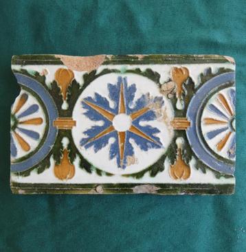 Spaanse tegel, Toledo 16e eeuw beschikbaar voor biedingen