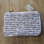 Laptophoes met bloemenprint nieuw, Computers en Software, Laptophoezen, Ophalen of Verzenden, 13 inch, Nieuw, Onbekend