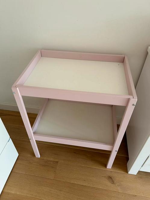Leuke roze commode, Kinderen en Baby's, Kinderkamer | Commodes en Kasten, Gebruikt, Minder dan 90 cm, Ophalen
