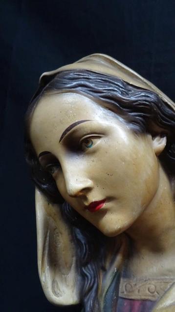 100247=Borst beeld van Maria.611 beschikbaar voor biedingen